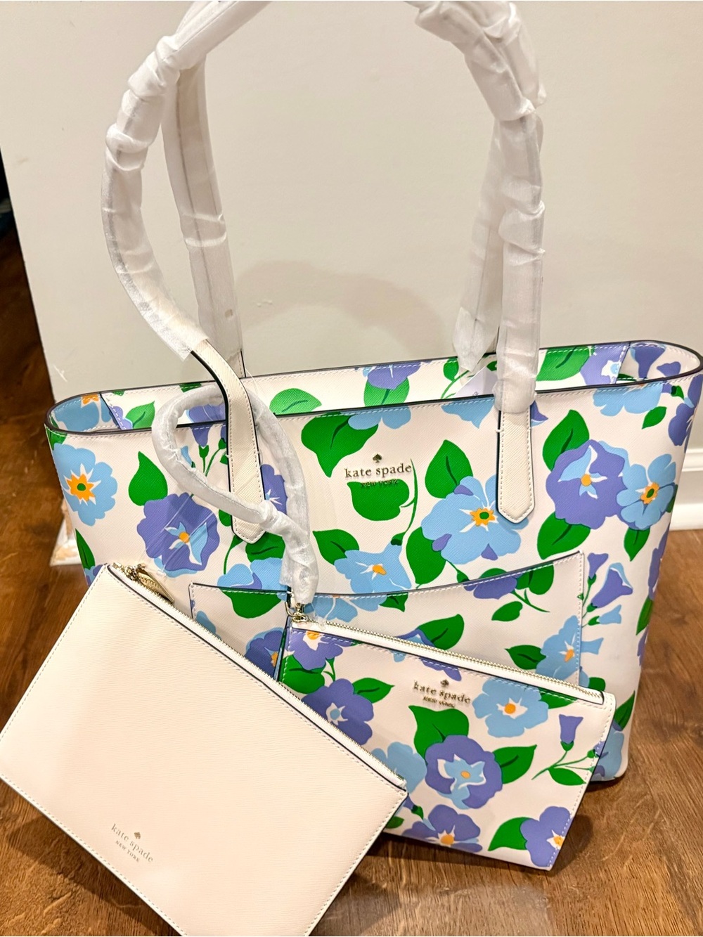 kate spade White Floral Tote with Removable Pouch